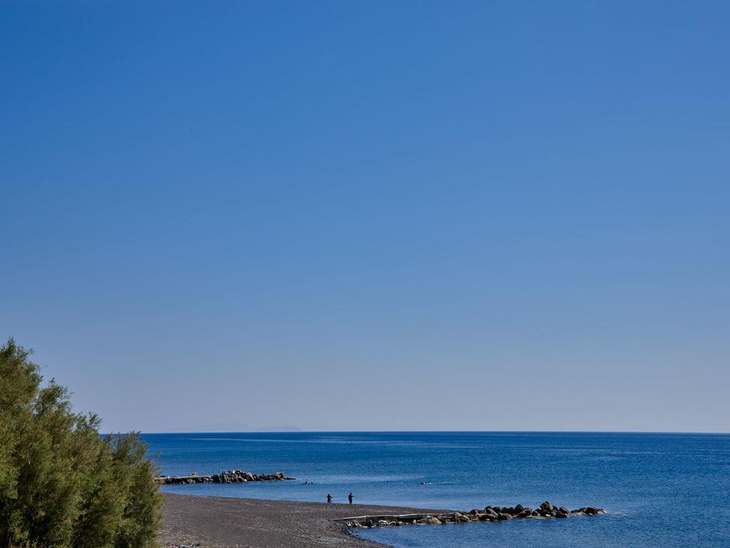Incognito Beach Villa Santorini Kamari  Luaran gambar